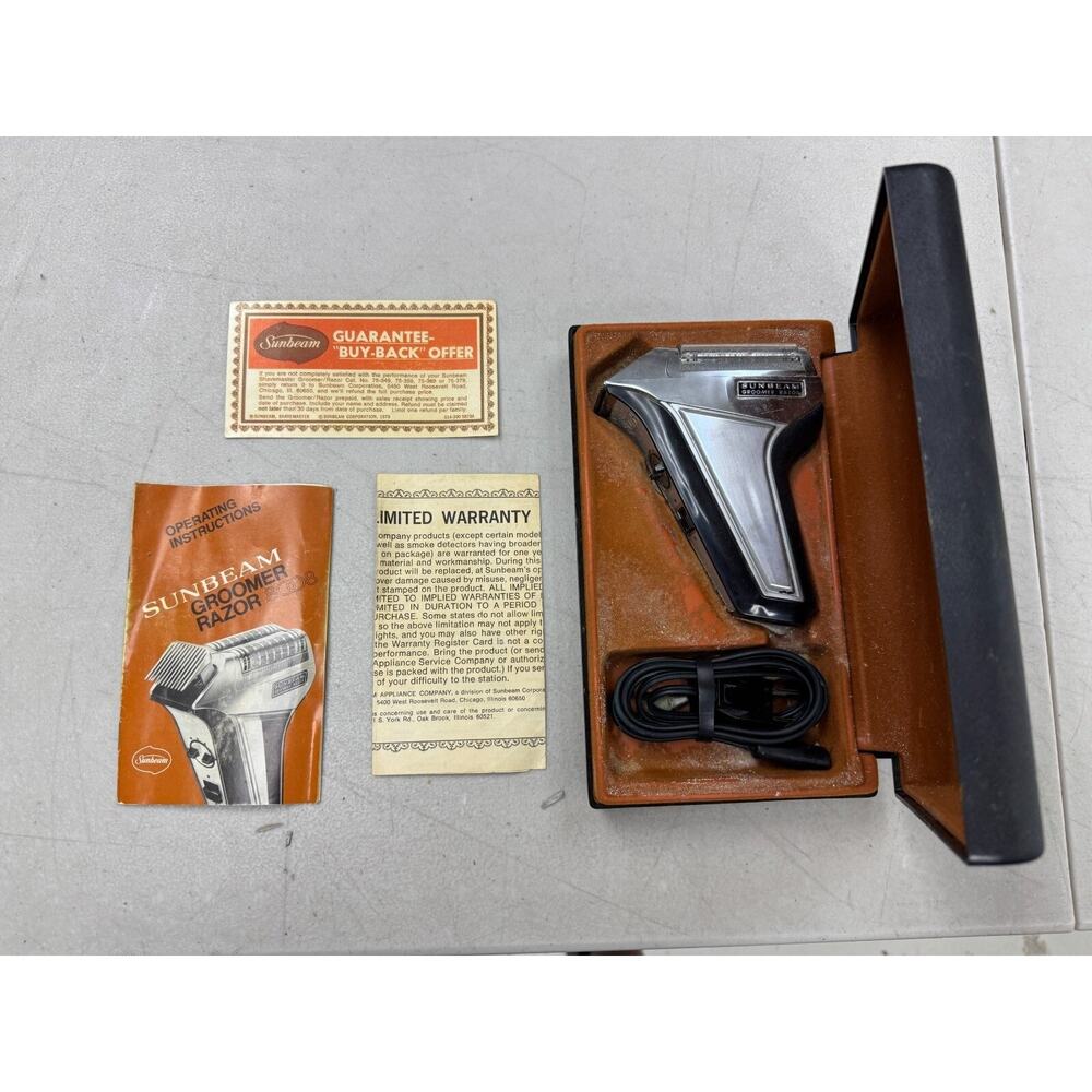 Vintage Sunbeam Groomer Razor 8008 W/ Super Thin Screen Original Cord & Case